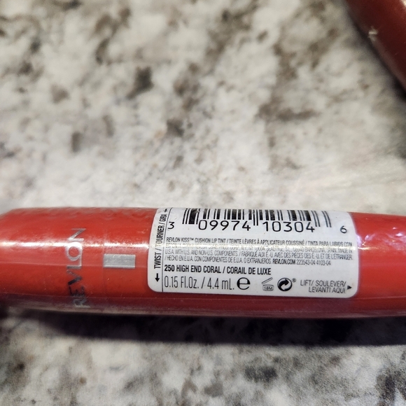 Revlon lip tint - Picture 3 of 3